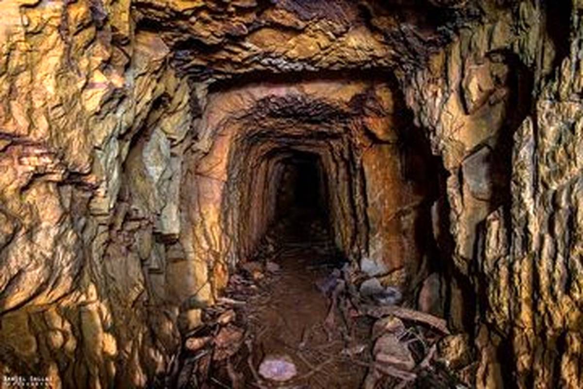جان باختگان انفجار در طبس به ۳۰ نفر رسید؛ «احتمال افزایش آمار فوتیها وجود دارد»