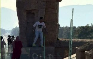 بی‌حرمتی به تاریخ 