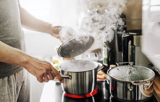 در سوپ چه مواد غذایی بریزیم ؟ ؛ راز آش و سوپ مقوی برای سرماخوردگی