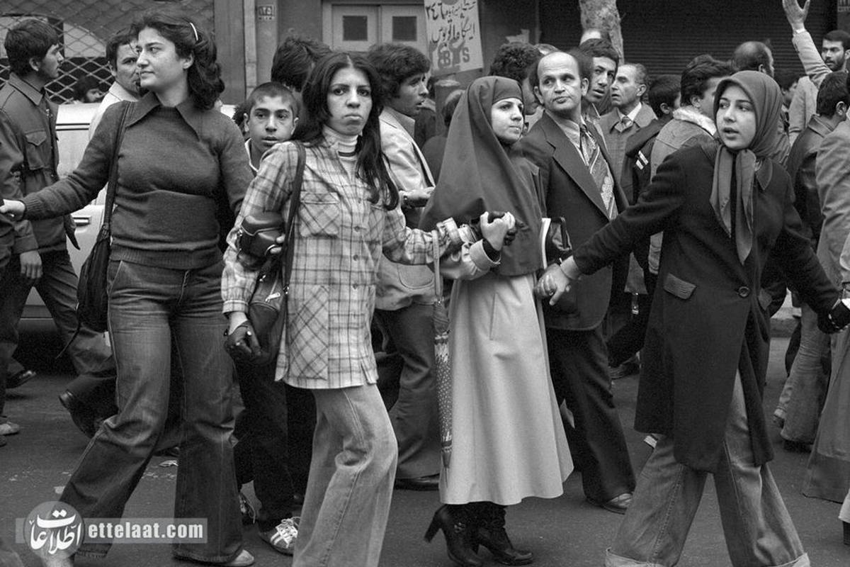 سفر به تهران قدیم؛ عکس منتشرنشده از راهپیمایی روشنفکران یهودی در ایران!