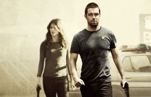 ۱۰ سریال مافیایی کمتر شناخته شده اما باکیفیت؛ از Magic City تا Dark Winds