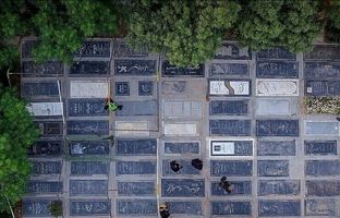 کشف اشیای عتیقه در بهشت زهرای تهران؟!