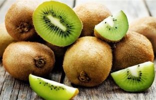 چرا نباید کیوی را کنار سیب نگهداری کرد؟