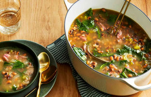 خوشمزه بپزید؛ طرز تهیه سوپ لوبیا چشم بلبلی