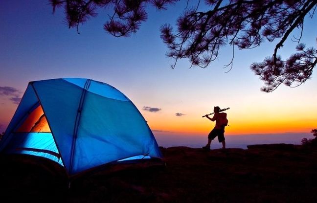 ارزان ترین چادر مسافرتی 12 نفره چند؟ (تیر 1404)