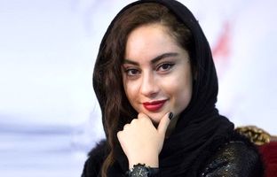  تصاویری جالب از چهره ترلان پروانه در یکی از فیلم‌هایش در ۱۴ سالگی + تصویر