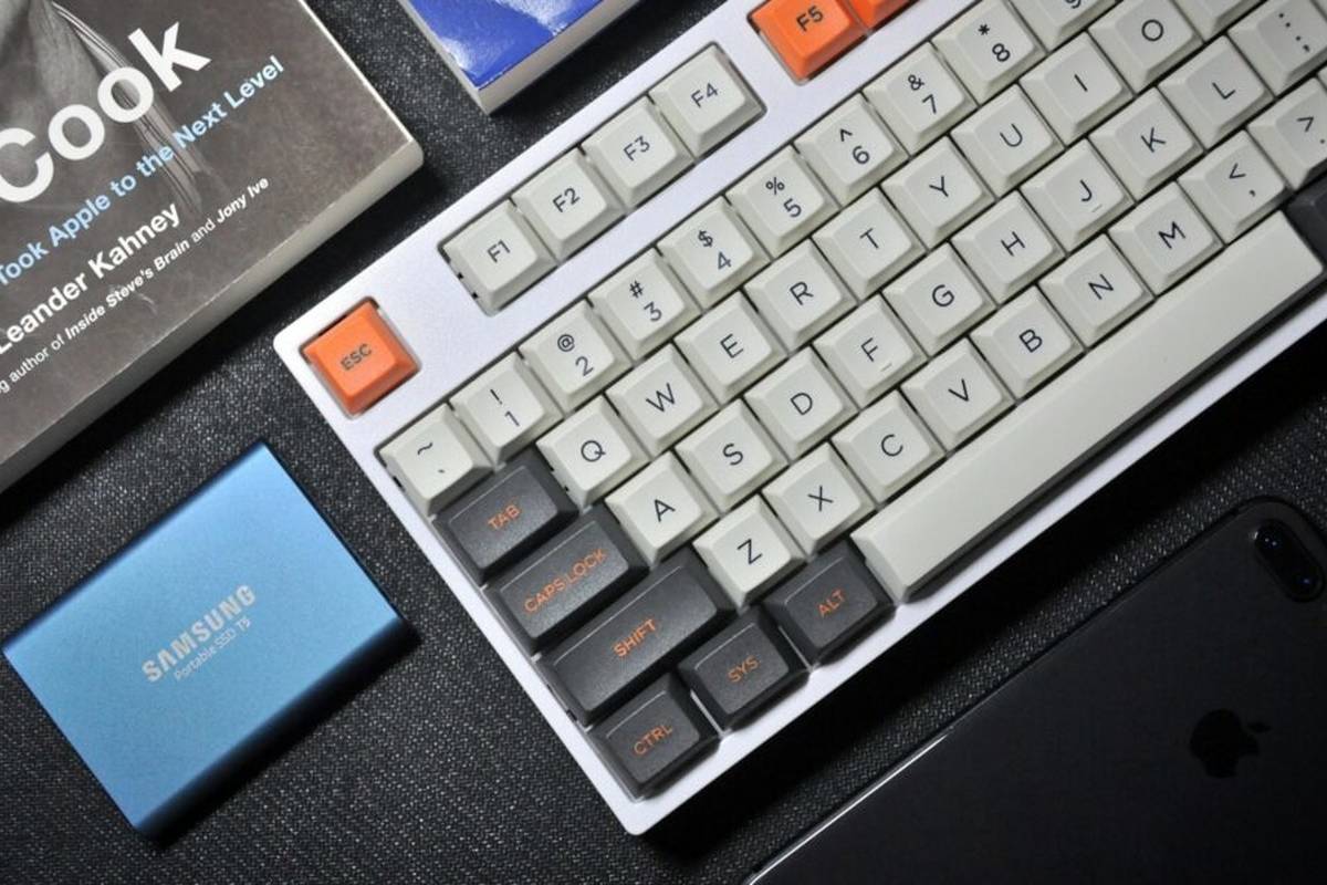 چرا گیمرهای حرفه‌ای از کیبورد های مکانیکی فراری‌اند؟! ۵ دلیل نفرت گیمرها از کیبوردهای مکانیکی