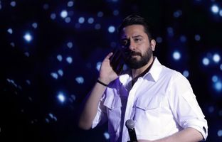 صبحت‌های جنجانی روزبه بمانی به پلی بک کردن خواننده‌ها + ویدئو