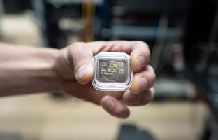 دقیق‌ترین ساعت اتمی جهان با دقت ۱۹ رقم اعشار ساخته شد؛ تحولی در تعریف ثانیه