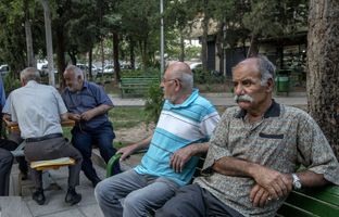 واریز ۳۰.۰۰۰.۰۰۰ تومان به حساب این گروه از بازنشستگان

