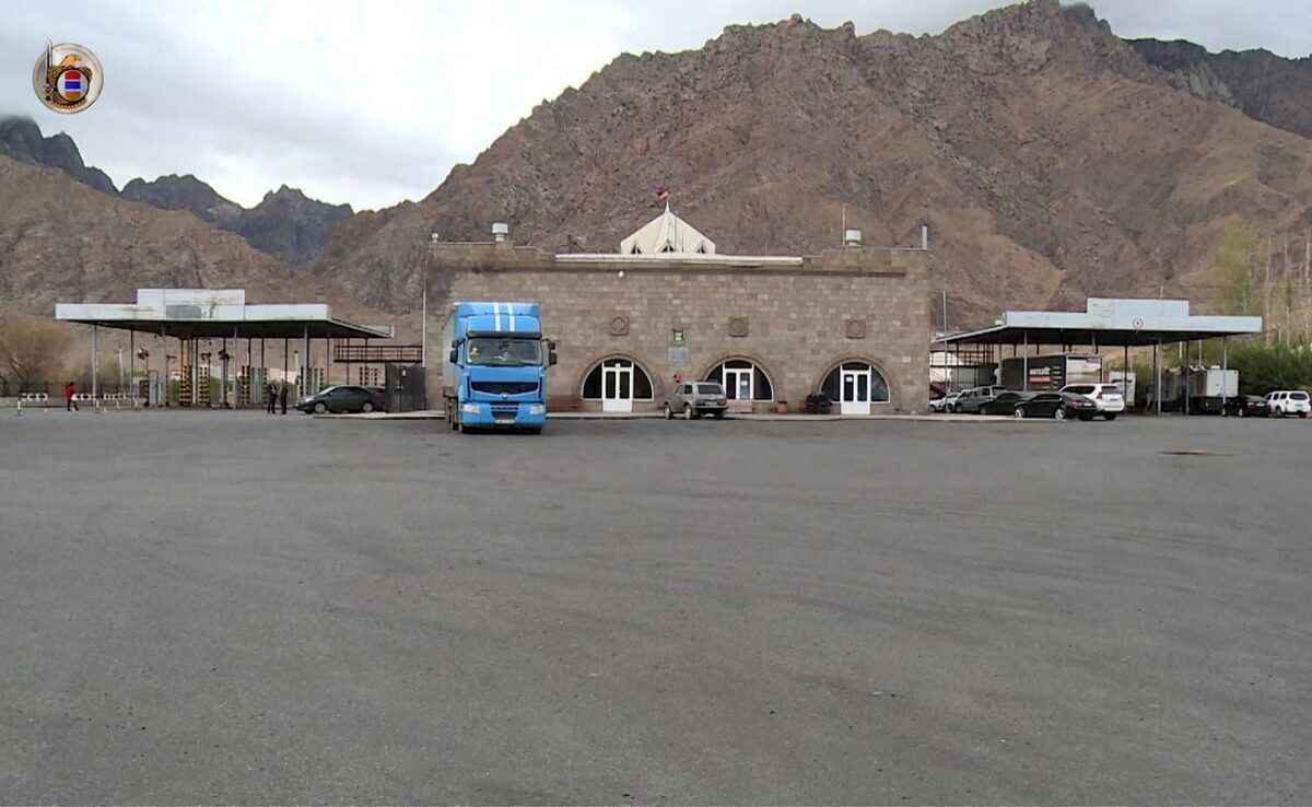 یک گذرگاه مرز ارمنستان و ایران به کنترل مرزبانان ارمنستانی درآمد