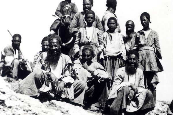 «رعایایی» که به تماشای شاه آمده بودند + تصاویر