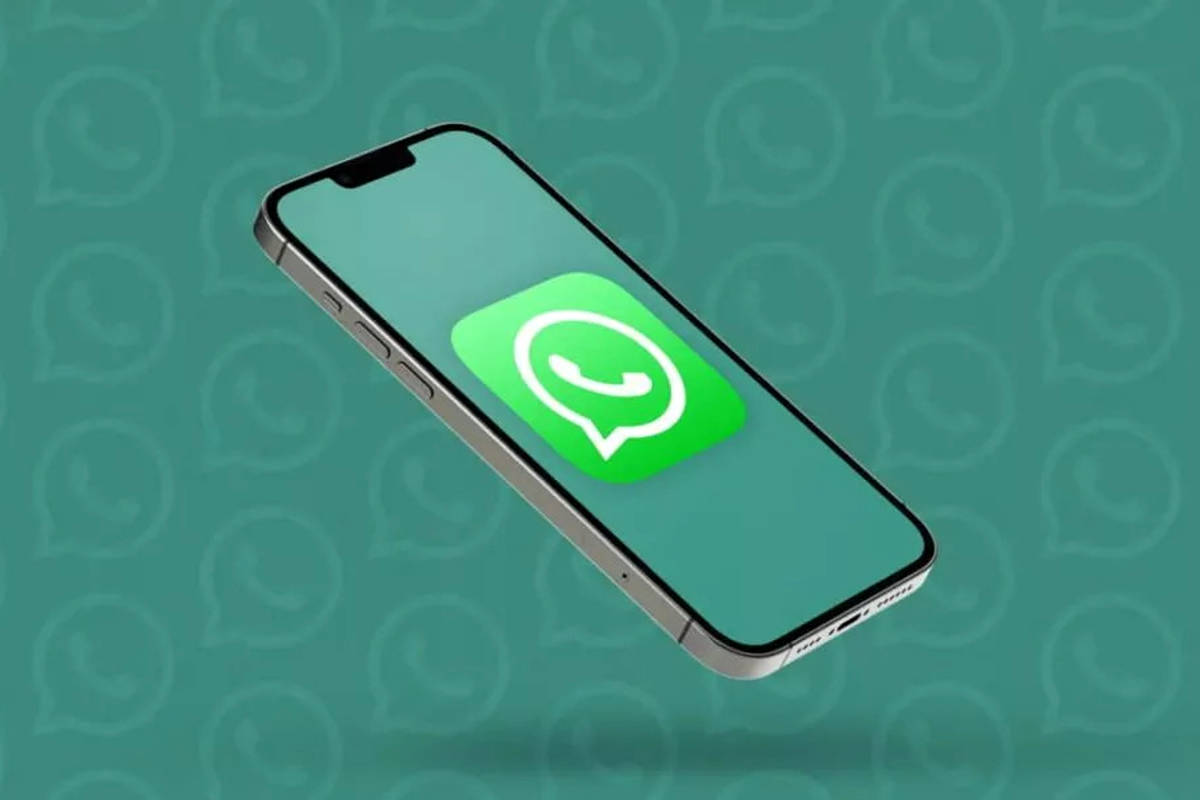 واتساپ در حال آزمایش قابلیت خلاصهکردن پیامها با هوش مصنوعی است