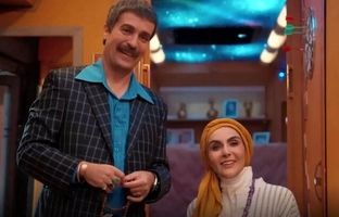 تصویری که شری سریال «پایتخت» از دورهمی با ارسطو و رحمت منتشر کرد