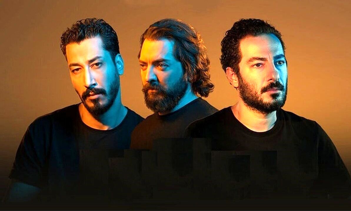 (تصاویر)‌ نوید محمدزاده، بهرام افشاری، بهرام رادان و سهراب پورناظری در نمایش سی صد