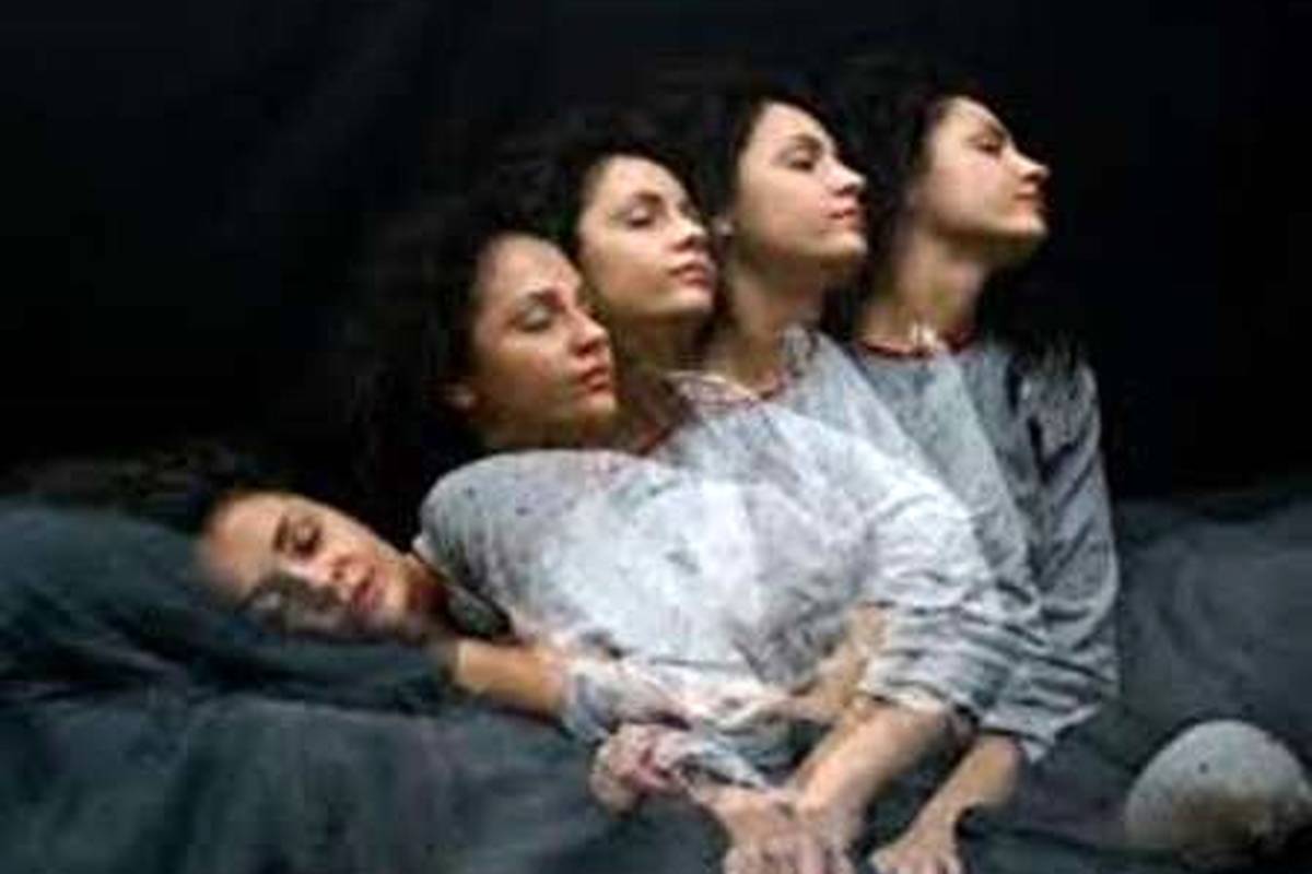 اینفوگرافیک/چرا برخی افراد در خواب راه میروند؟