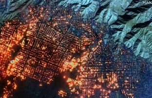 تصاویر ماهواره‌ای گسترش آتش‌سوزی لس آنجلس را نشان می‌دهند