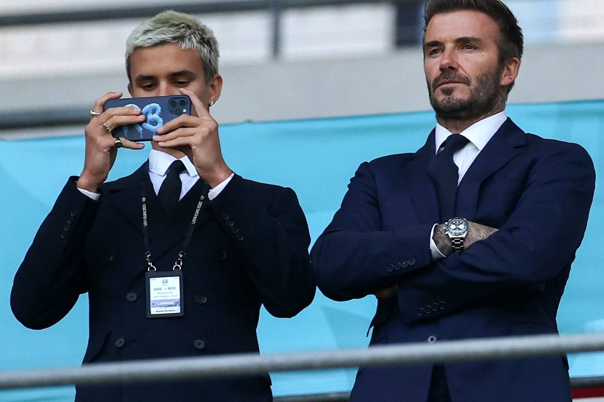 جواب دندان شکن دیوید بکام به کلکل پسرش! + عکس