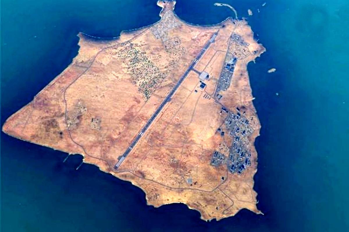 نقشه انجمن سلطنتی بریتانیا، «خلیج فارس» و جزایر ایرانیاش