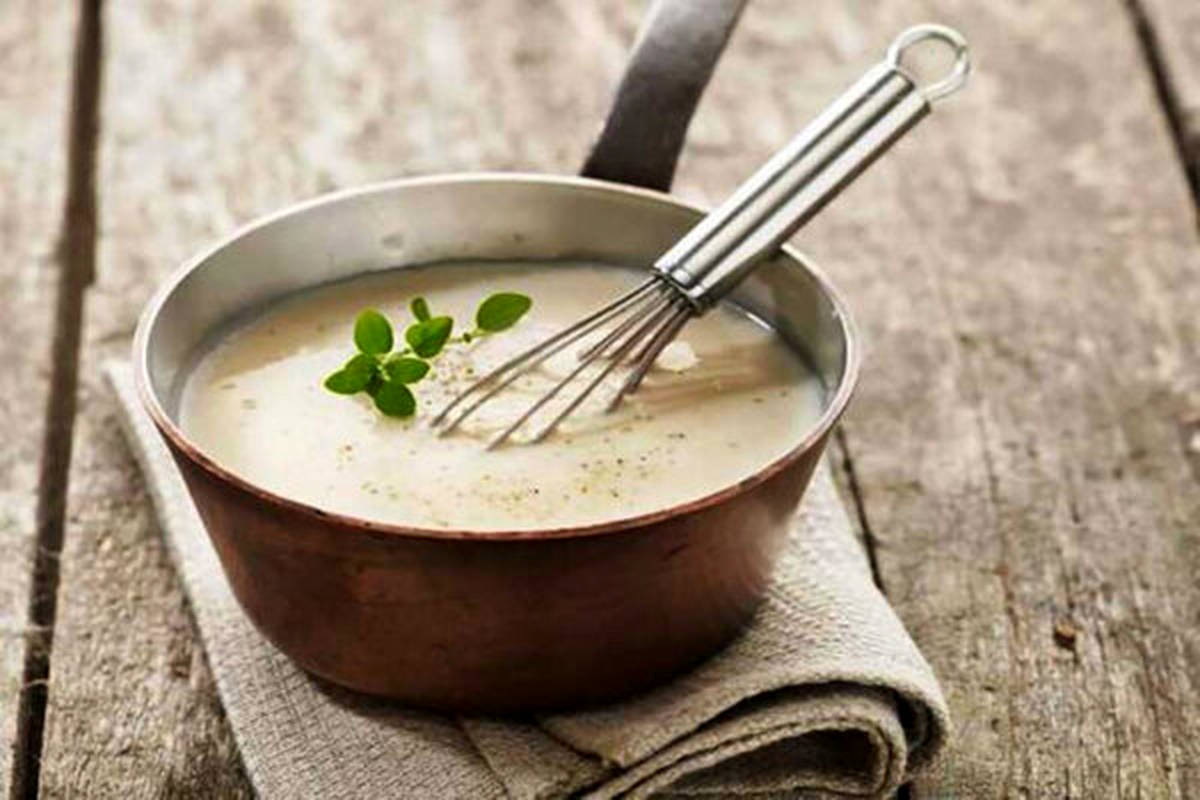 اشتباهی که اکثر خانمها در طرز تهیه سس بشامل می کنند | روش درست چیست؟